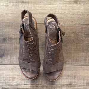 Sofft metallic bronze Ankle Booties with Woven Accents